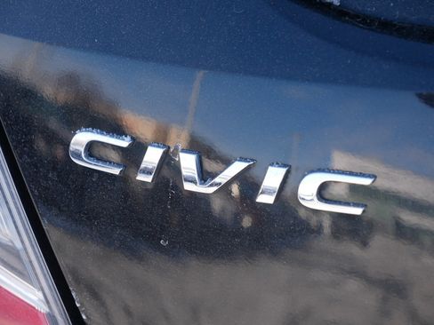 Used 2021 Honda Civic Sport image 7