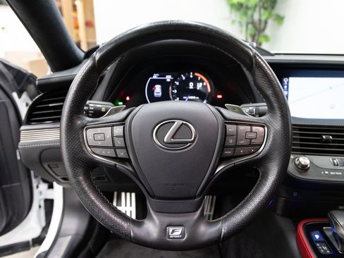 Used 2020 Lexus LS 500 F Sport image 16