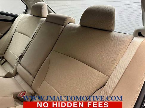 Used 2018 Subaru Legacy 2.5i Premium w/ Eyesight & BSD & Rcta & HBA image 15