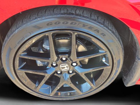 Used 2023 Honda Civic Sport image 10