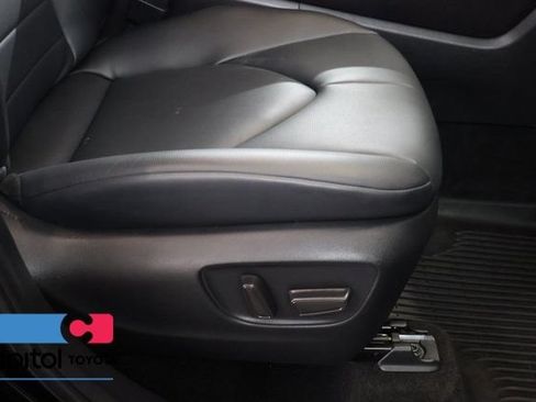 Certified 2023 Toyota Highlander XLE AWD/4WD image 29