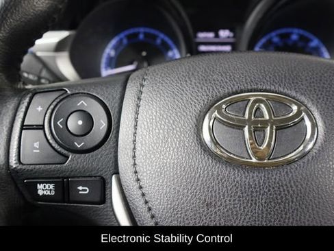 Used 2015 Toyota Corolla S image 8