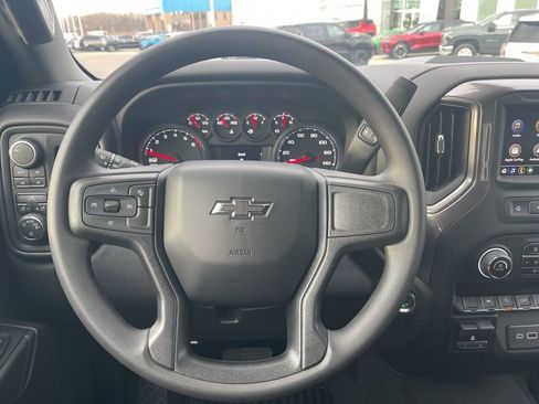 Used 2025 Chevrolet Silverado 1500 Custom Trail Boss w/ Turbomax Blackout Package image 15