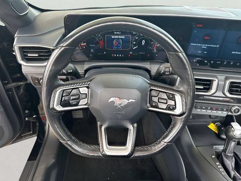 Used 2025 Ford Mustang Premium RWD image 14
