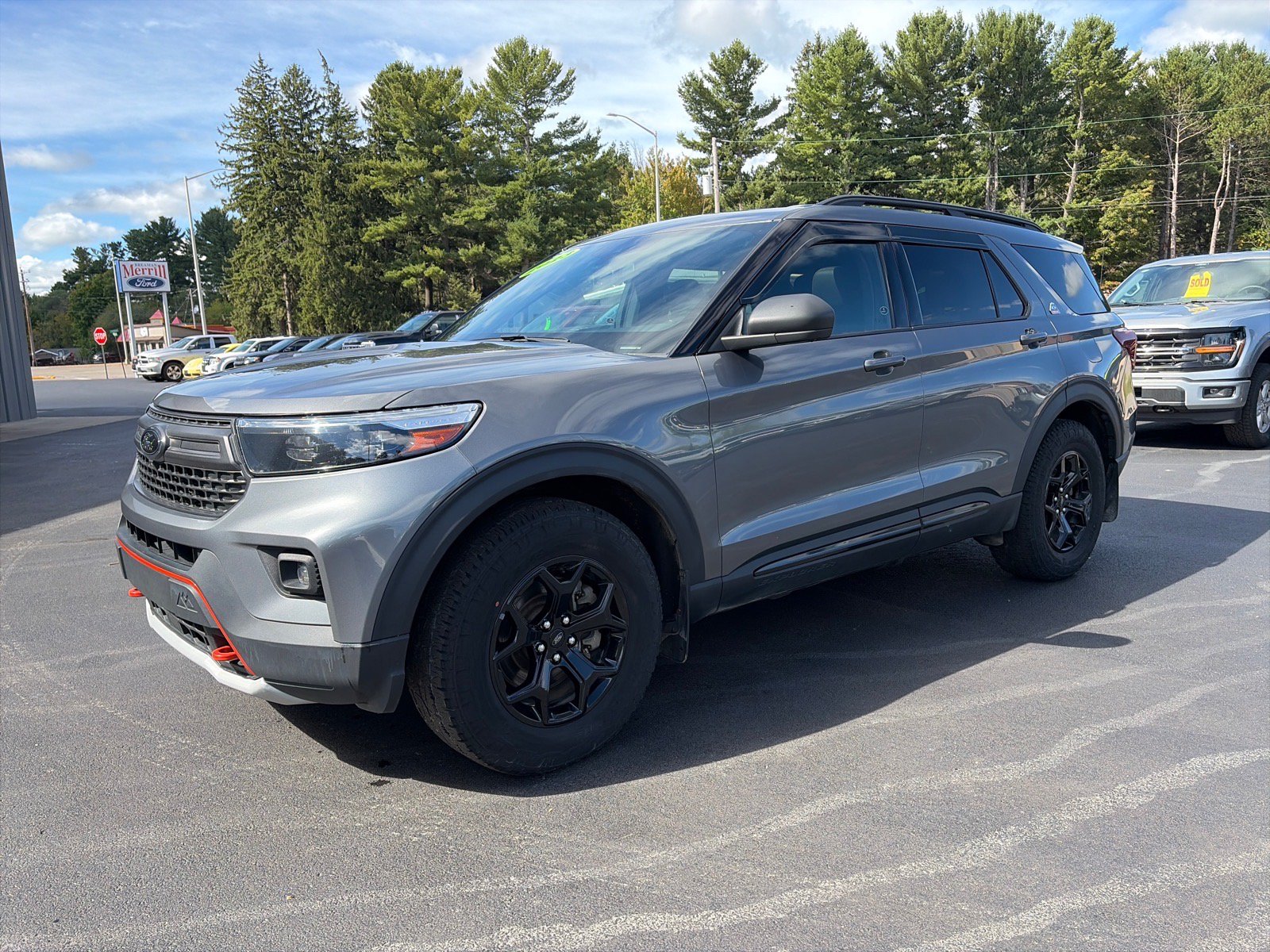 Used 2023 Ford Explorer Timberline AWD/4WD image 3