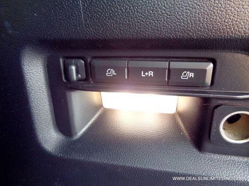Used 2020 Ford Explorer Limited AWD/4WD image 24