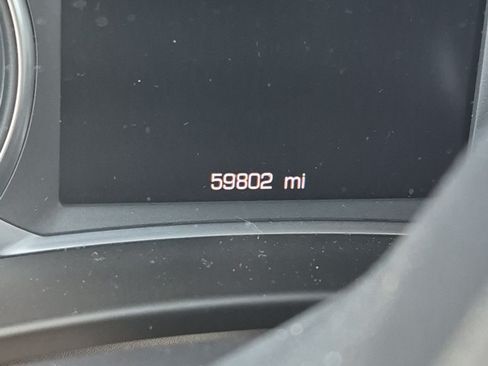 Used 2021 Chevrolet Equinox LT AWD/4WD image 8