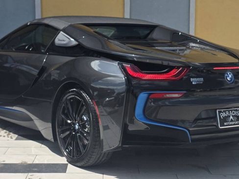 Used 2019 BMW i8 Roadster AWD/4WD image 7