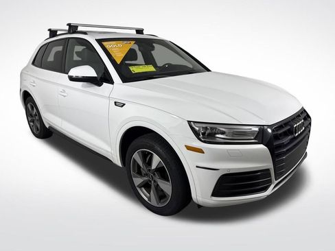 Used 2020 Audi Q5 2.0T Premium w/ Titanium Sport Package image 1