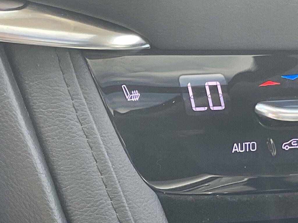 Used 2019 Cadillac XT5 Luxury AWD/4WD image 28