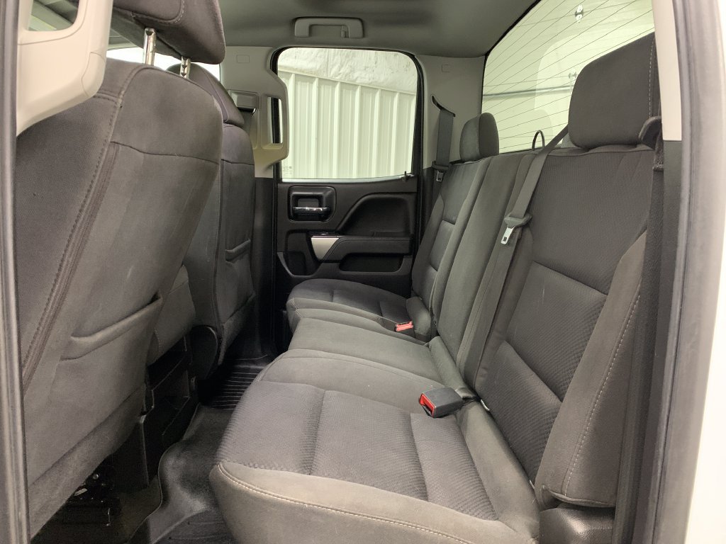 Used 2019 Chevrolet Silverado 1500 LT w/ All Star Edition AWD/4WD image 19