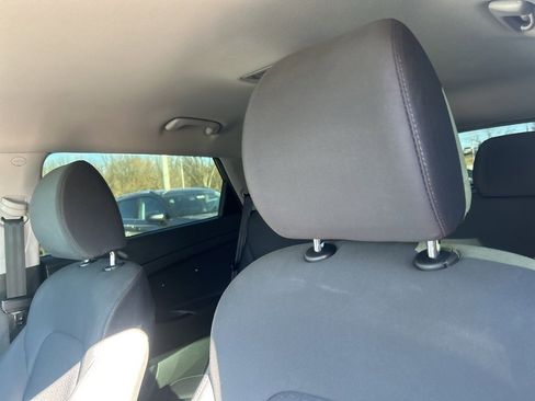 Used 2020 Hyundai Tucson SE image 23