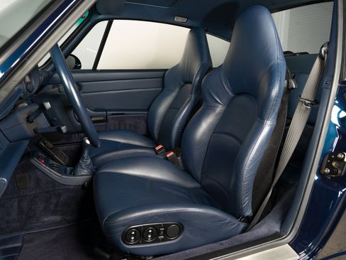 Used 1998 Porsche 911 image 26