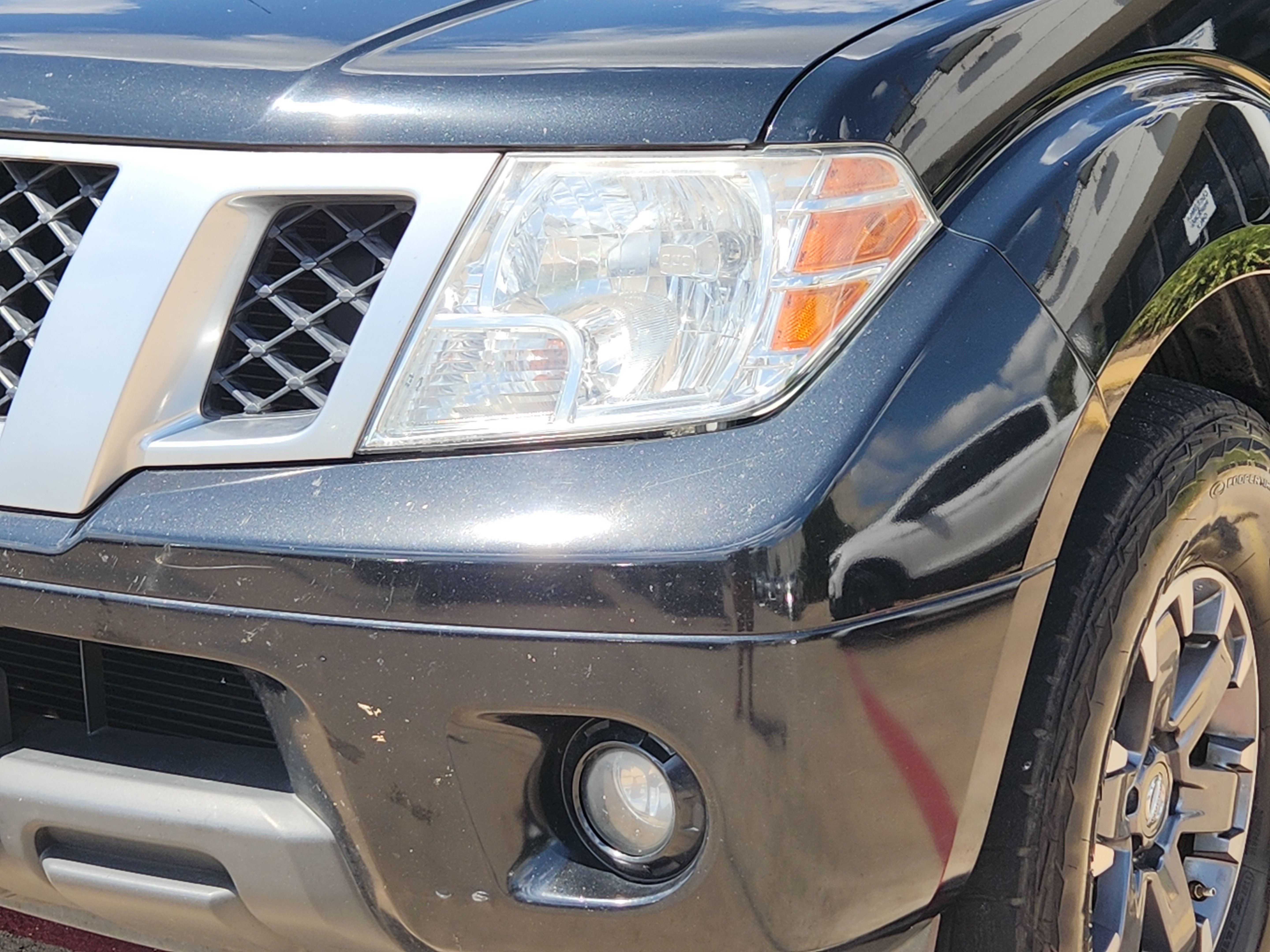 Used 2019 Nissan Frontier Desert Runner RWD image 6