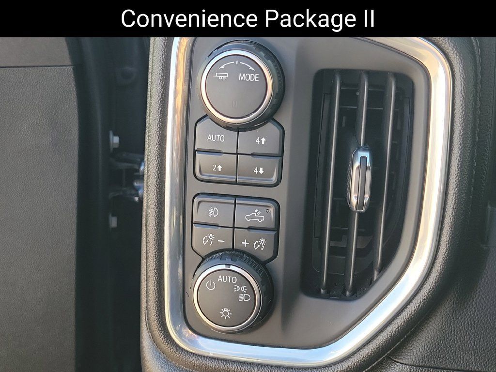 Used 2021 Chevrolet Silverado 1500 LT Trail Boss w/ Convenience Package II AWD/4WD image 13