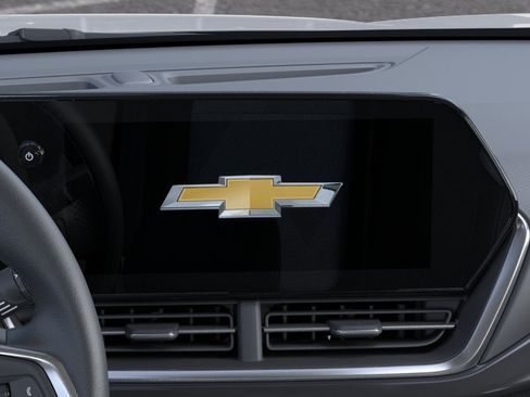 New 2026 Chevrolet Trax ACTIV FWD image 21