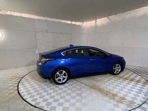 Used 2018 Chevrolet Volt LT w/ LT Driver Confidence Package image 3