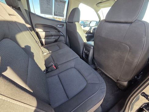 Used 2020 Chevrolet Colorado LT w/ LT Convenience Package image 31