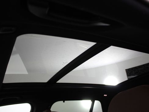 New 2026 BMW X5 xDrive40i w/ M Sport Package image 14