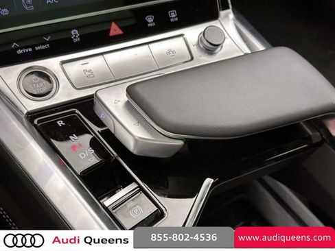 Certified 2024 Audi Q8 e-tron Premium Plus w/ Premium Plus Package AWD/4WD image 27