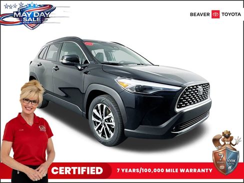 Used 2025 Toyota Corolla Cross XLE w/ Convenience Package AWD/4WD image 1