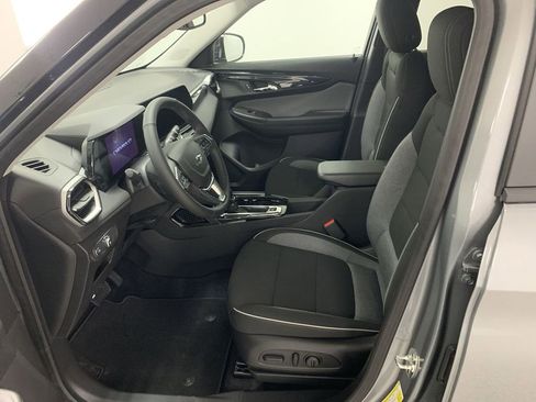New 2026 Chevrolet TrailBlazer LT w/ Convenience Package AWD/4WD image 10