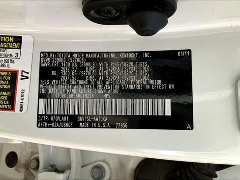 Used 2011 Toyota Venza AWD w/ Premium Pkg #2 image 35