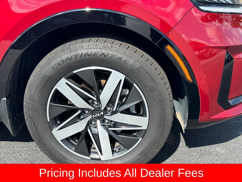 Used 2023 Kia Sorento S FWD image 9