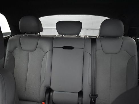 Used 2022 Audi SQ5 Premium Plus image 24