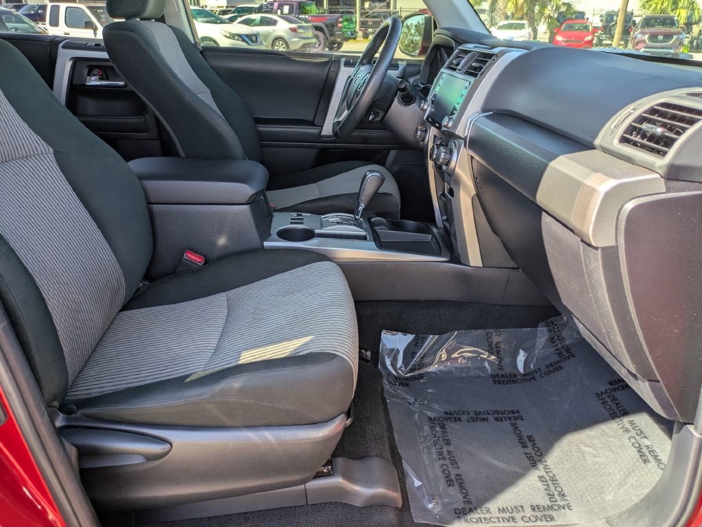Used 2022 Toyota 4Runner SR5 RWD image 28