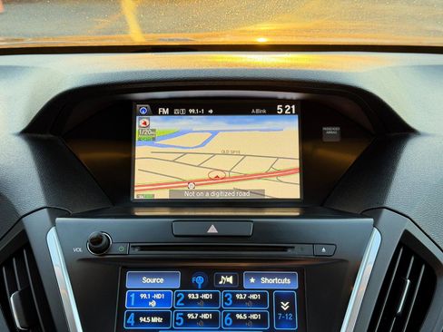 Used 2017 Acura MDX SH-AWD w/ Technology Package image 24