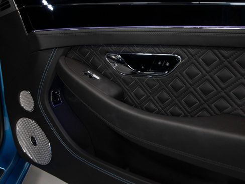 Used 2020 Bentley Continental GT image 39