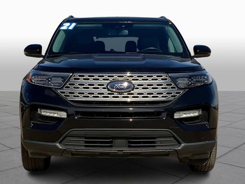 Used 2021 Ford Explorer Limited w/ Equipment Group 301A image 3