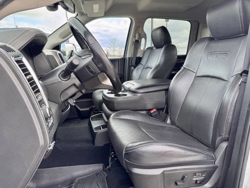 Used 2018 RAM 2500 Laramie image 8