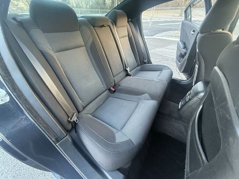 Used 2017 Dodge Charger R/T w/ Blacktop Package image 23