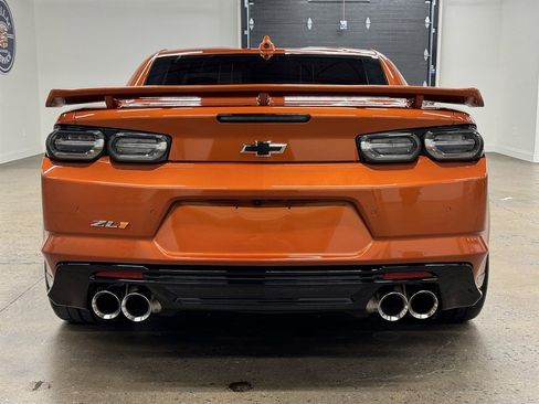 Used 2022 Chevrolet Camaro ZL1 RWD image 12