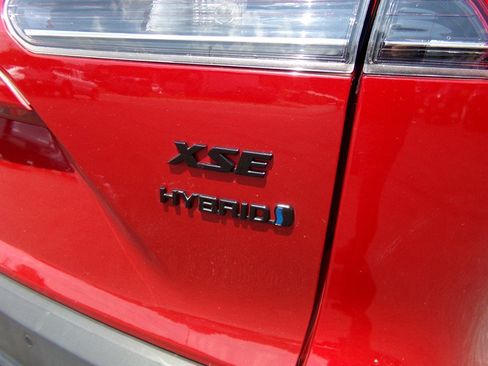 Used 2023 Toyota Corolla Cross AWD Hybrid w/ Convenience Package image 16