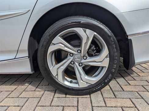 Used 2018 Honda Accord EX-L image 19