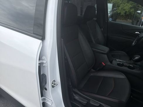 Certified 2023 Chevrolet Equinox RS w/ RS Leather Package AWD/4WD image 18