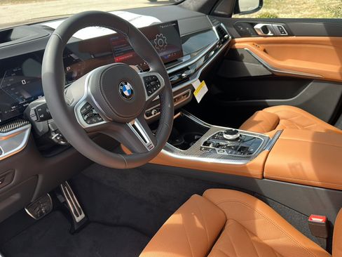 New 2026 BMW X5 M60i image 9