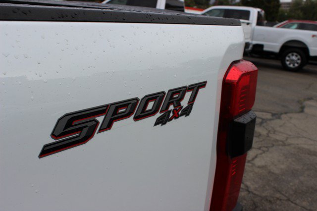 Used 2024 Ford F350 XLT w/ XLT Premium Package AWD/4WD image 5