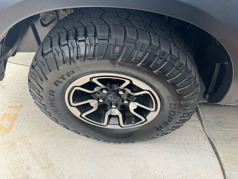 Used 2018 RAM 1500 Rebel AWD/4WD image 7