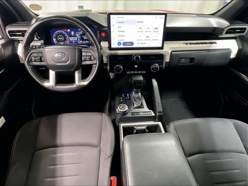 Certified 2024 Toyota Tacoma TRD Off-Road image 21