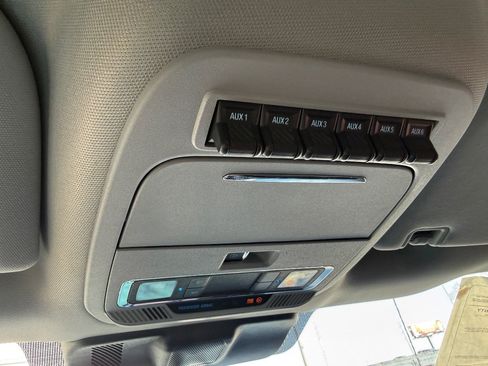 Used 2024 Ford F250 Lariat w/ Chrome Package AWD/4WD image 32