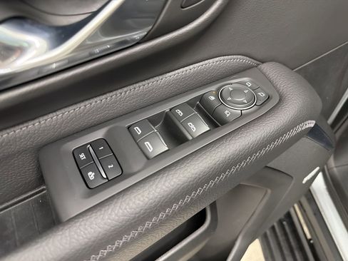 Used 2023 GMC Yukon Denali w/ LPO, Floor Liner Package RWD image 12
