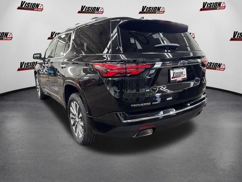 Used 2023 Chevrolet Traverse Premier AWD/4WD image 7