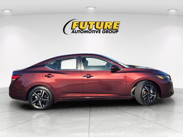 Used 2024 Nissan Sentra SV FWD image 3