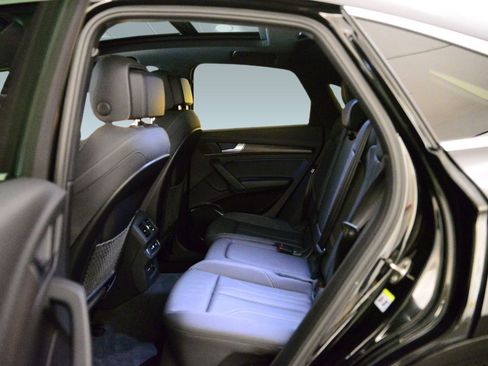 Certified 2023 Audi Q5 2.0T Premium image 11