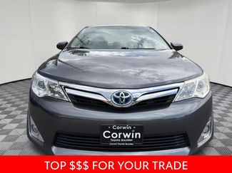Used 2014 Toyota Camry XLE w/ Leather Package FWD video 2