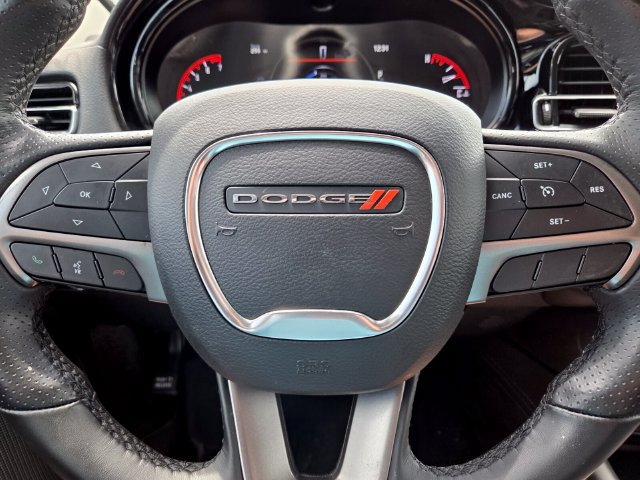 Used 2022 Dodge Durango SXT w/ Anodized Platinum Package RWD image 30